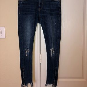 Zara’s Trafaluc women’s jeans US10